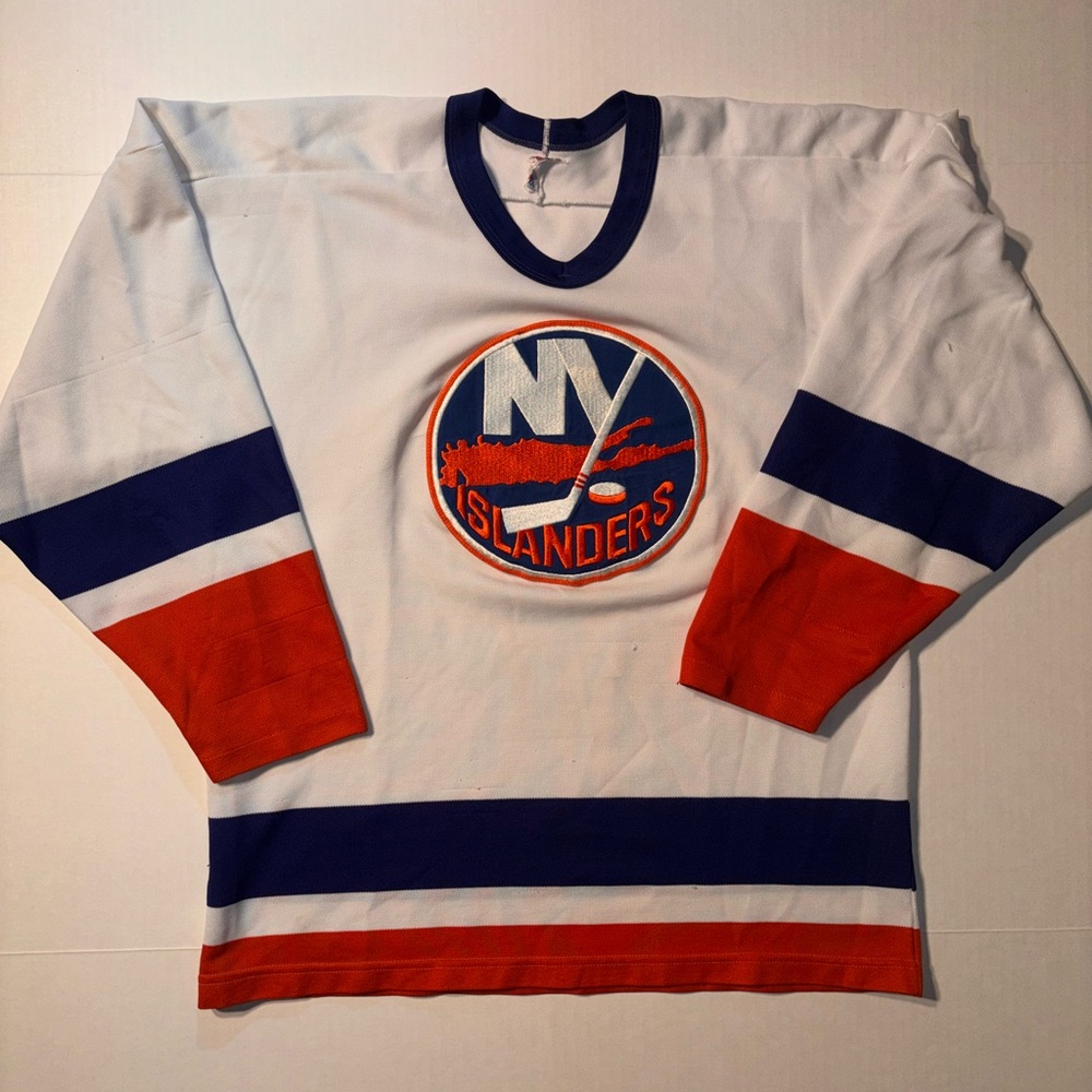 Vtg CCM New York Islanders NHL White Home Hockey Jersey 80’s 90’s USA Sz M